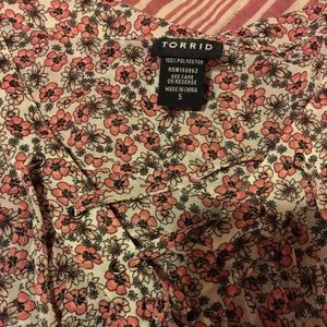 Torrid size 5 floral shirt